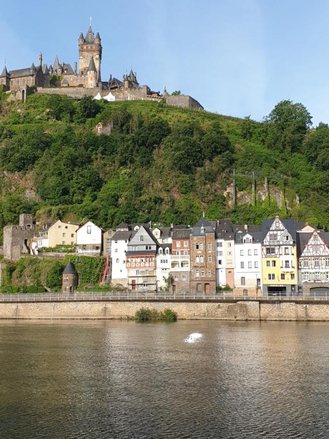 Haus Burgfrieden Cochem Exterior foto