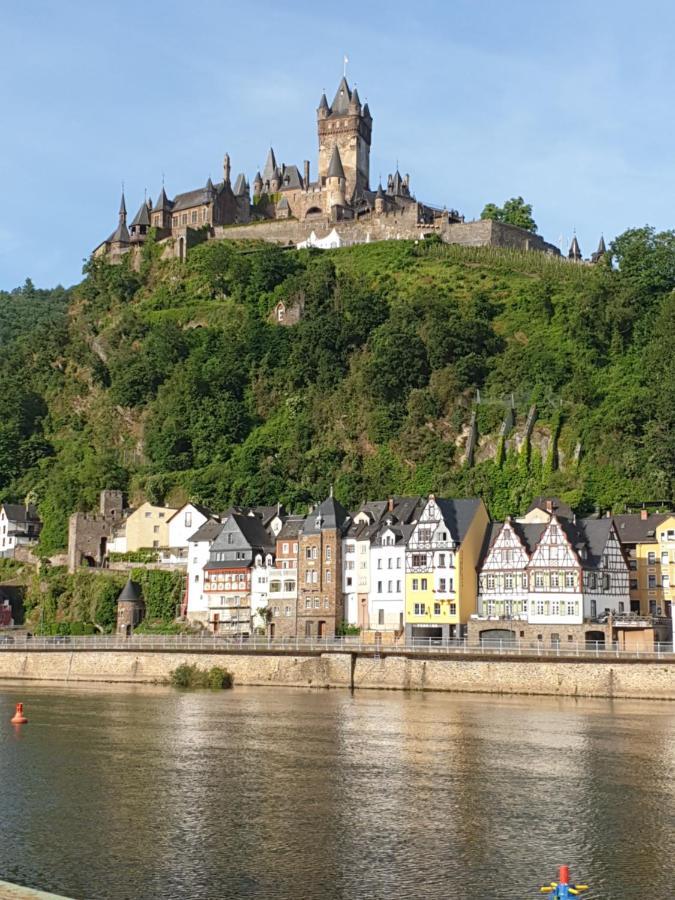 Haus Burgfrieden Cochem Exterior foto